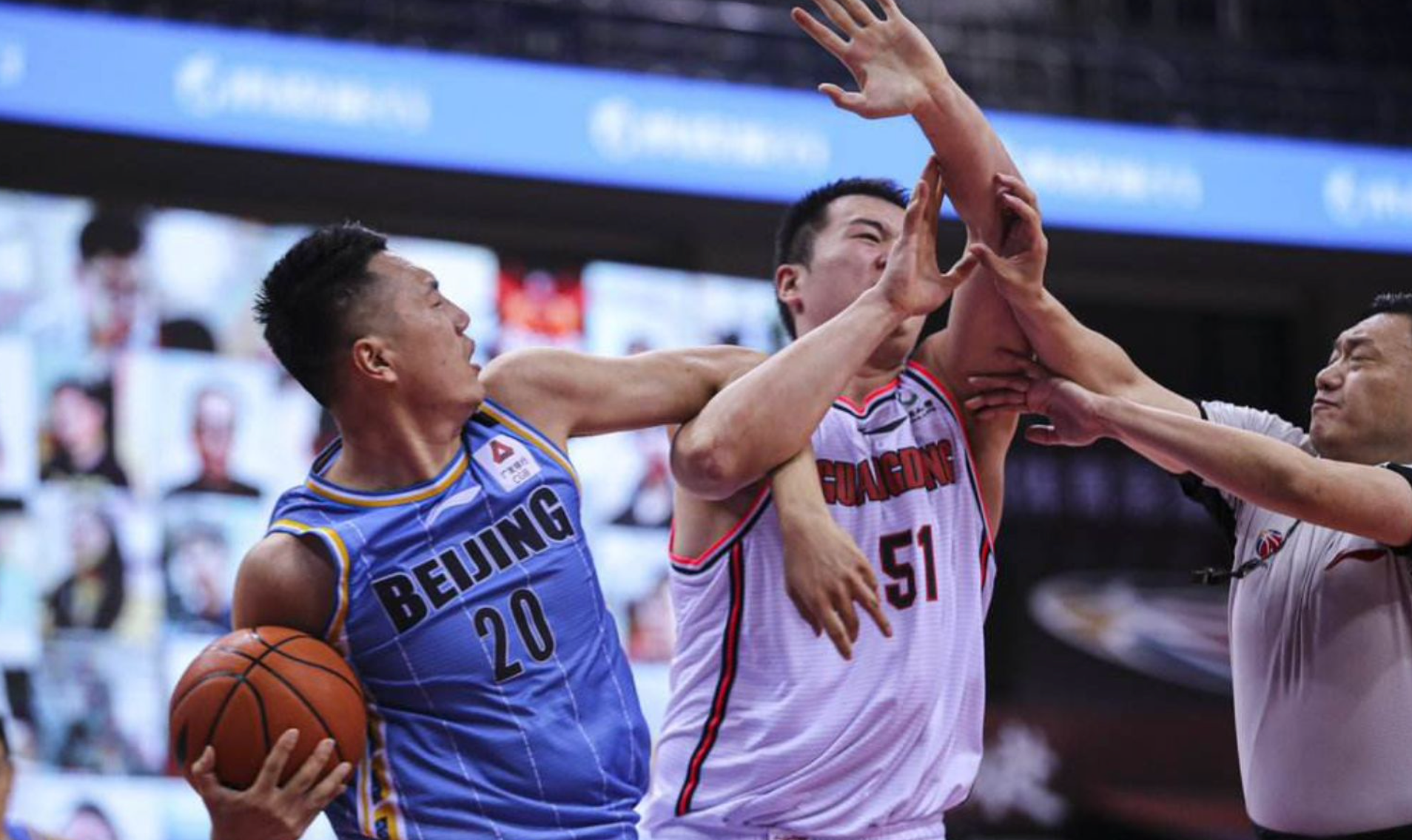 CBA常规赛倒计时;斯图加特集结日造点机会;细节引发关注;目标明确;心理建设被强调的简单介绍 CBA常规赛倒计时;斯图加特集结日造点机会;细节引发关注;目标明确;心理建设被强调的简单介绍