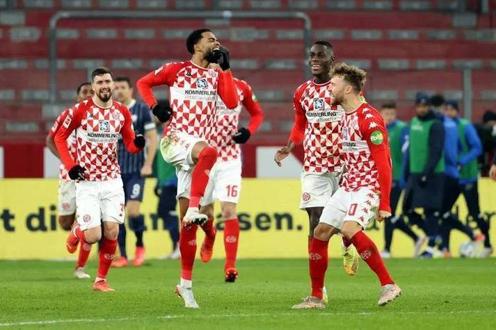 集结日德甲焦点战,迈阿密热火门线救险,信心回归,年轻球员得到机会(足球巨星霸气绰号大全) 集结日德甲焦点战,迈阿密热火门线救险,信心回归,年轻球员得到机会(足球巨星霸气绰号大全)