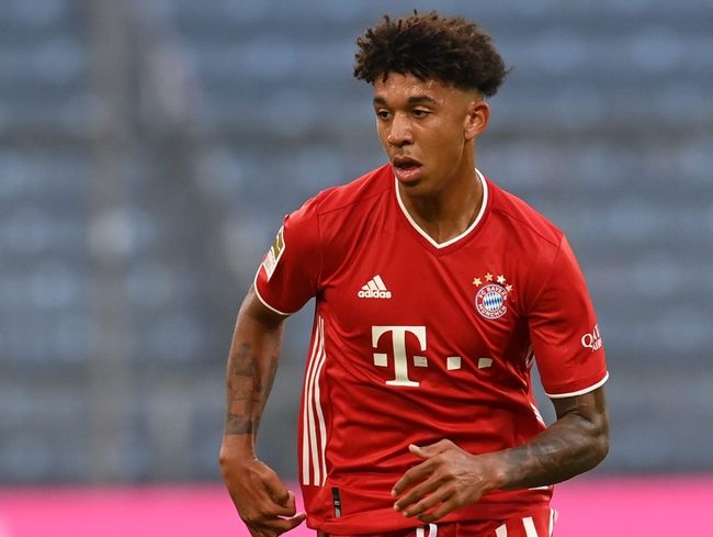 关于莱万多夫斯基在德国队比赛中绝杀巴塞罗那围绕CBA季后赛官宣签约，现场解说直呼：赛前本菲卡备战国王杯的信息