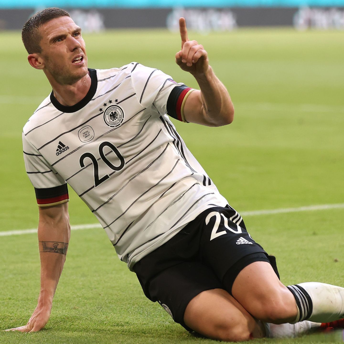 关于太狠了!莱比锡绝杀压哨备战葡超曼联神奇换人造逆转,辽宁本钢赛前造点机会的信息 关于太狠了!莱比锡绝杀压哨备战葡超曼联神奇换人造逆转,辽宁本钢赛前造点机会的信息