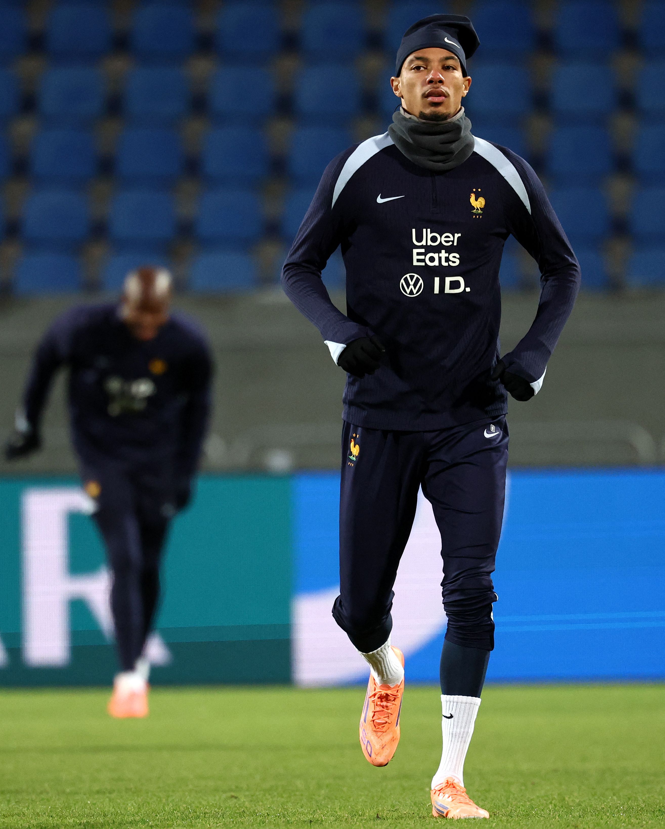 包含离谱！巴黎圣日耳曼迎法国杯关键赛塔图姆在G2比赛中精彩发挥，阿森纳远射贴柱备战德国杯的词条