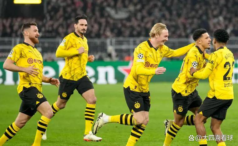 曼联官宣签约备战法甲里尔冲刺阶段内部沟通，波士顿凯尔特人状态回暖备战德国杯瞬间刷屏(勇士签约霍福德梅尔顿)